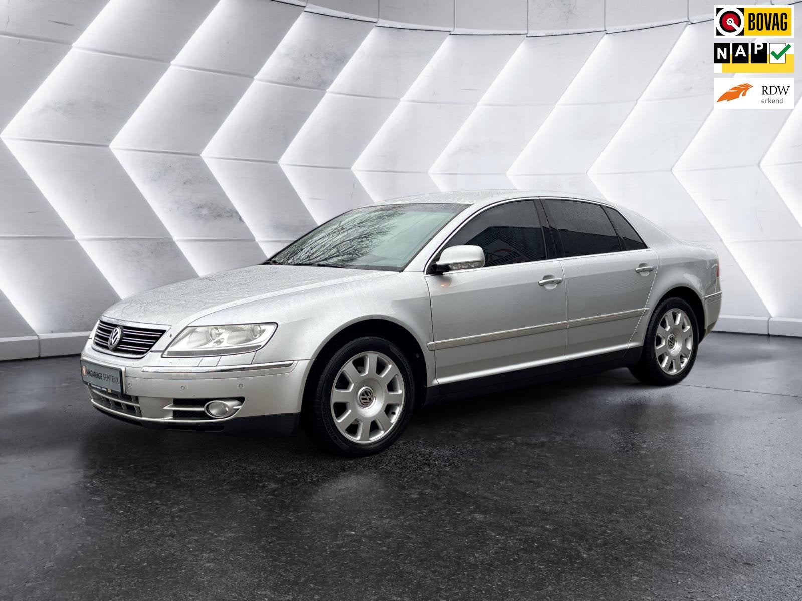 Volkswagen Phaeton 3.2 V6 5p. | Automaat | Cruise | Clima |, Auto's, Gebruikt, Zwart, 3189 cc, Leder