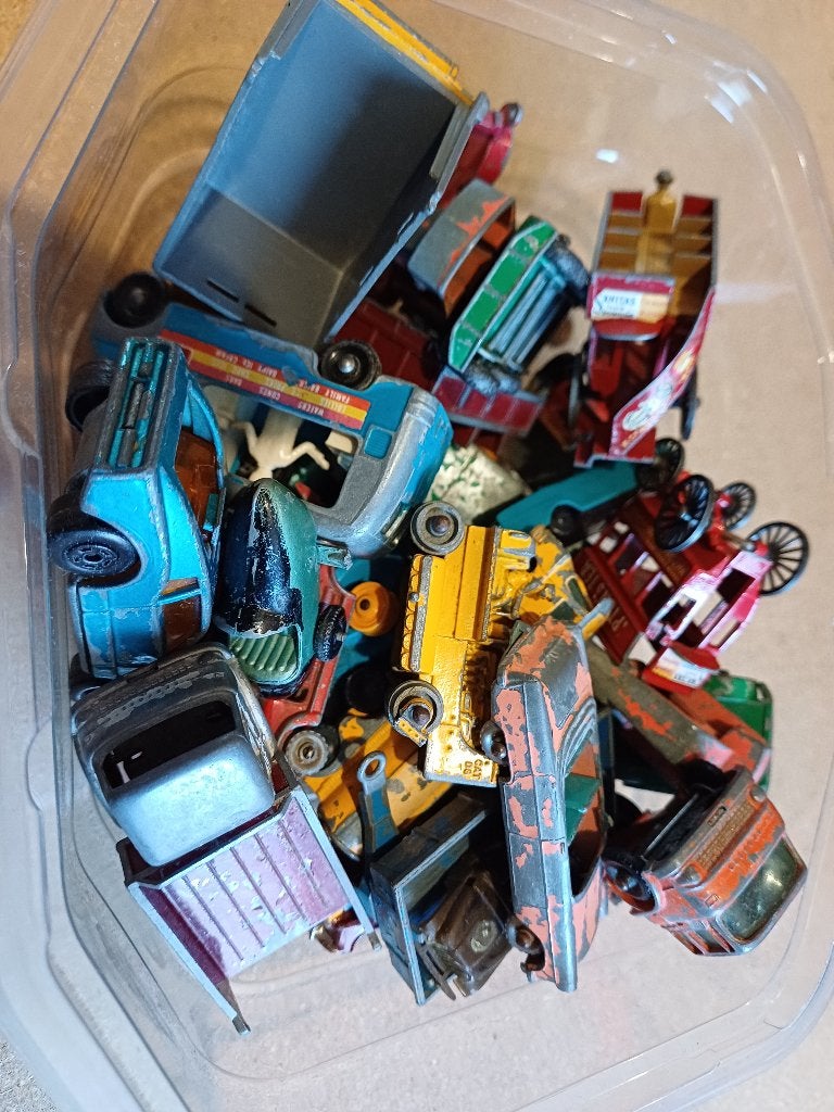 matchbox  bakje vol met onderdelen., Ophalen of Verzenden, Gebruikt, Auto
