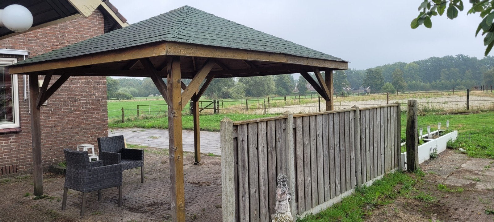 Houten tuinpaviljoen 4,20x4,20 m met stevige pilaren, Tuin en Terras, Ophalen, Gebruikt, Tuinpaviljoen