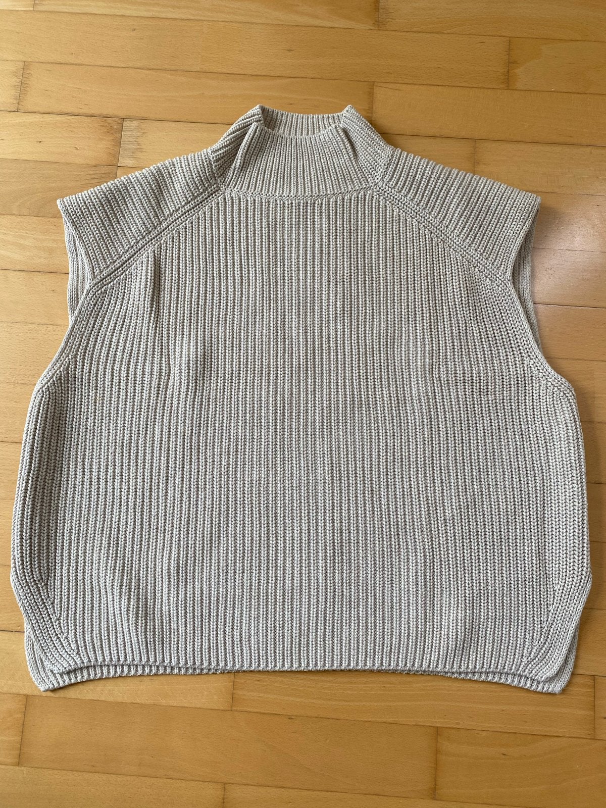 Marc O'Polo beige gebreide spencer trui maat S ZGAN, Ophalen of Verzenden, Zo goed als nieuw, Maat 36 (S), Beige