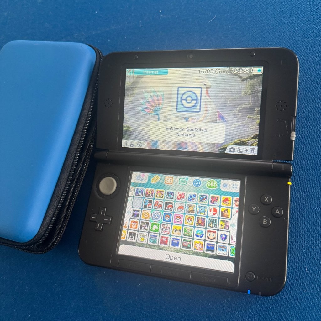 Nintendo 3DS XL 64 GB All Pokemon Games+Case,pen,oplader, Blauw, 3DS XL, Ophalen of Verzenden, Zo goed als nieuw