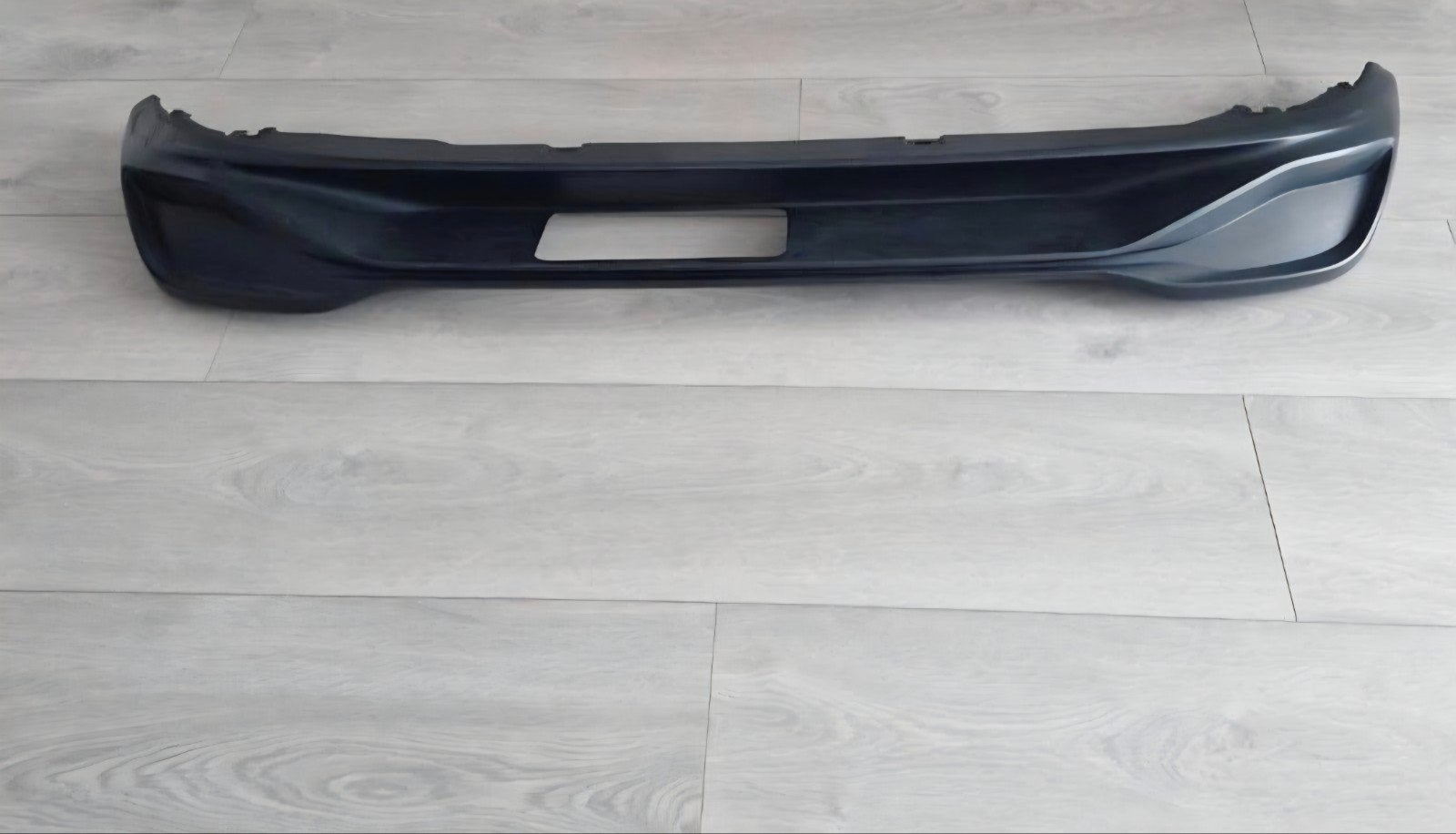 Originele achterbumper Volkswagen golf 8 diffuser, Auto-onderdelen, Ophalen, Achter, Volkswagen, Bumper