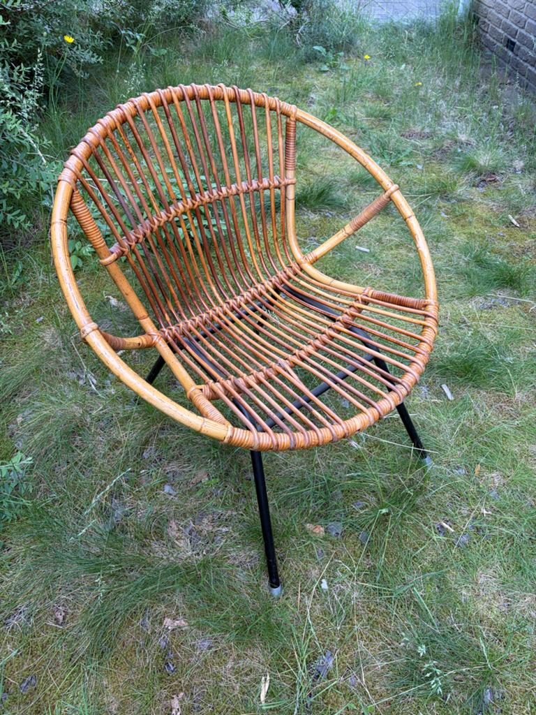 Rotan stoel met metalen onderstel - Zelf te repareren, Ophalen