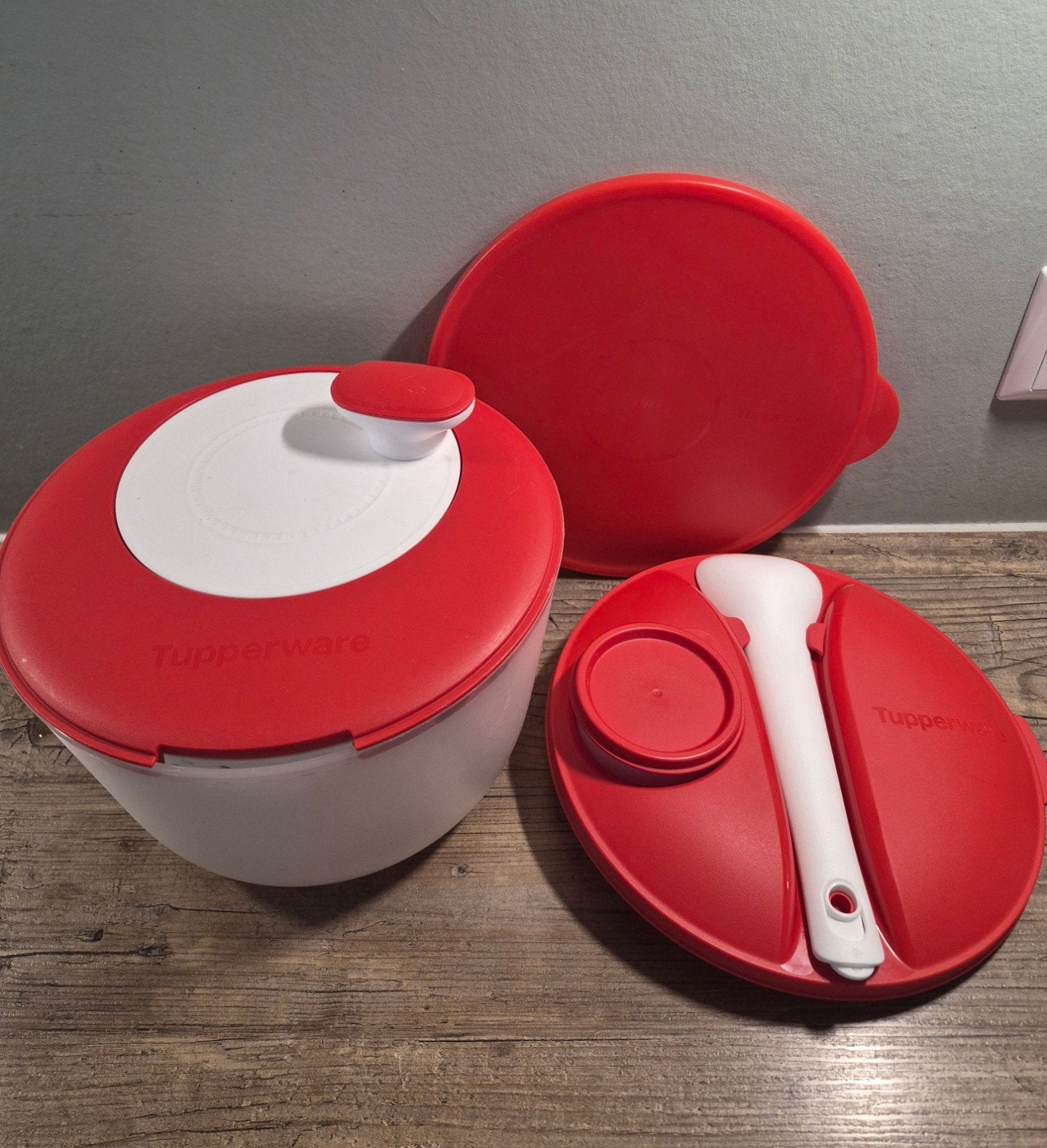 Tupperware slaslinger / sla centrifuge / sla chef, Ophalen of Verzenden, Zo goed als nieuw, Rood
