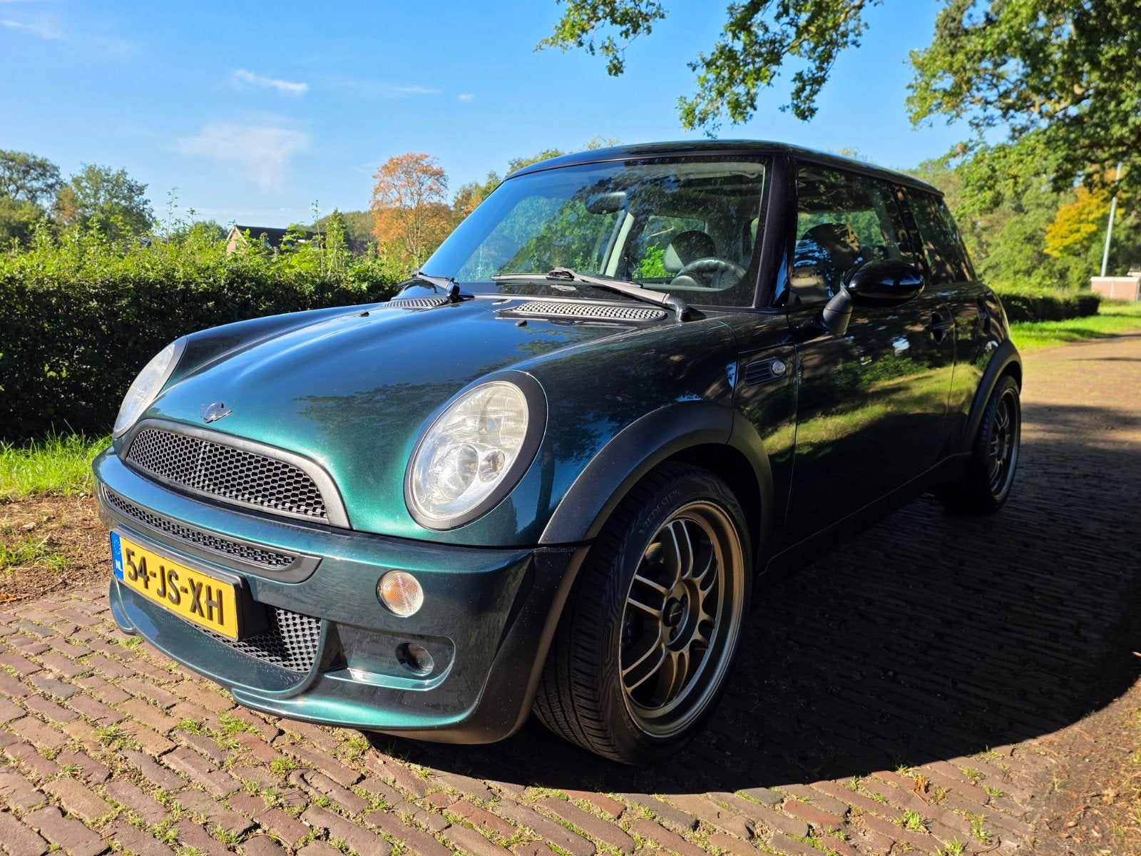 Mini 1.6 Cooper (nieuwe apk) british racing green, Voorwielaandrijving, 1025 kg, 15 km/l, 4 cilinders