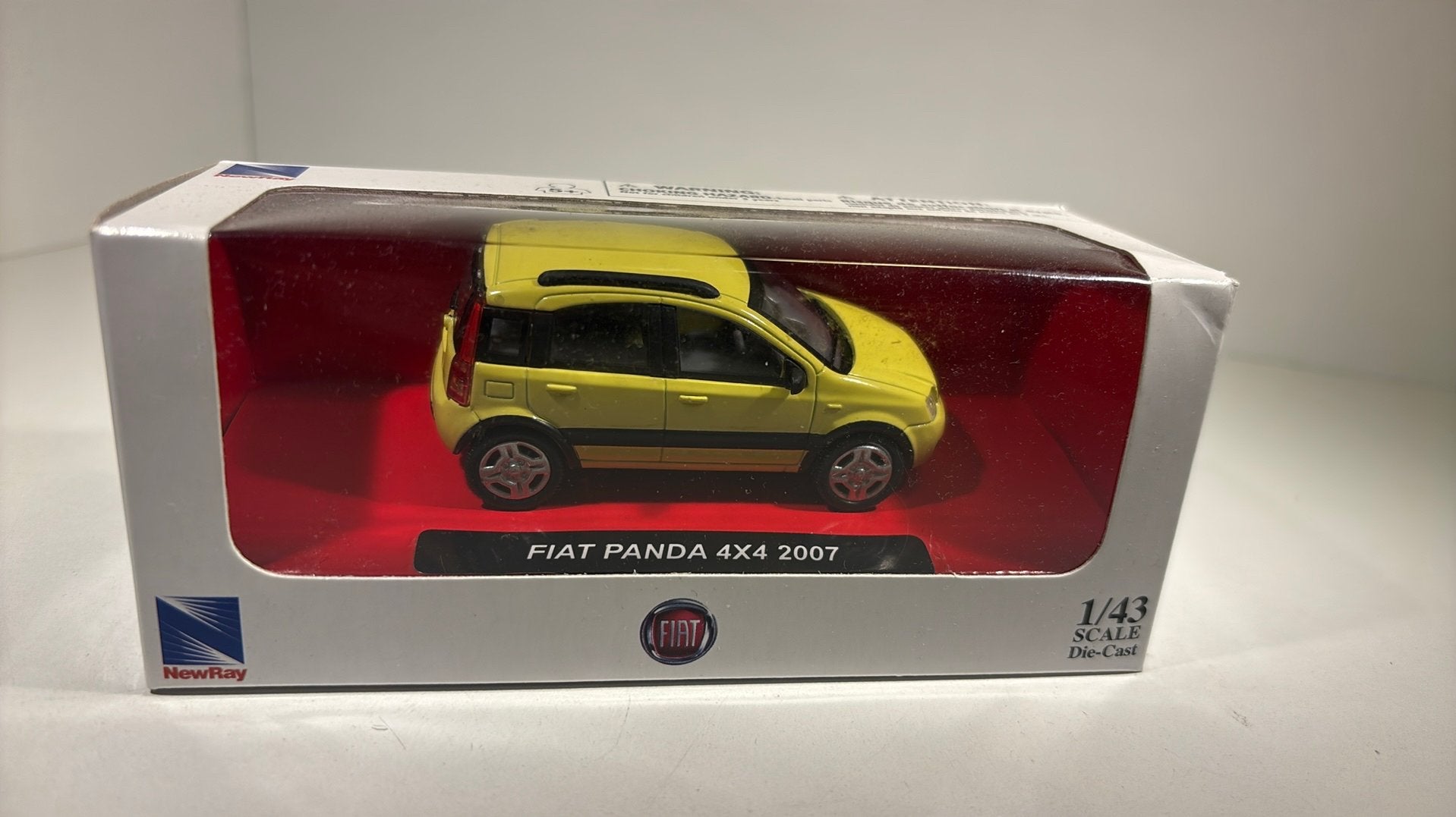 Fiat panda 4x4 yellow 2007 new ray 1.43, Overige merken, Auto, Ophalen of Verzenden, A