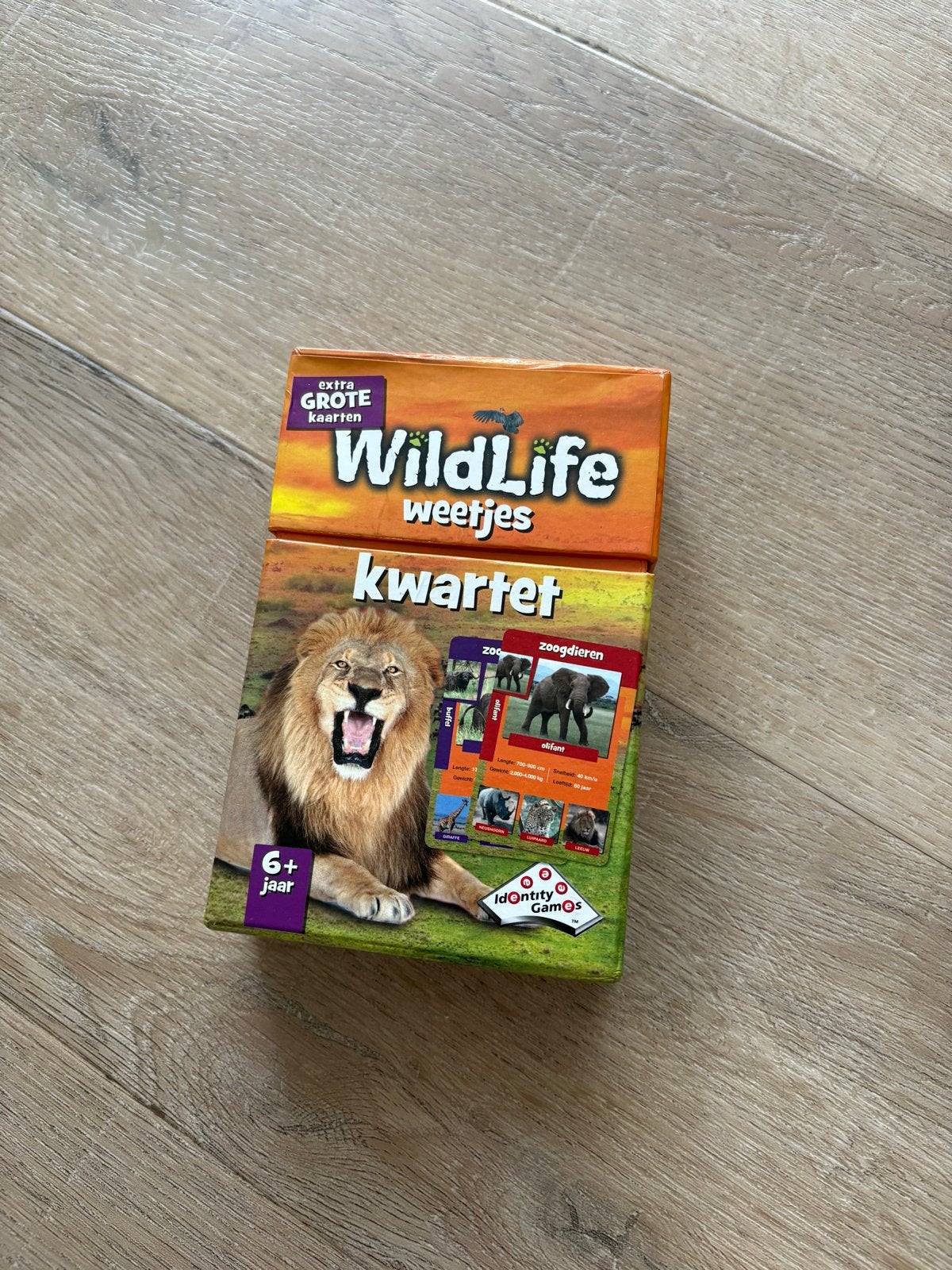Wildlife weetjes kwartet - extra grote kaarten, Drie of vier spelers, Ophalen of Verzenden, Gebruikt