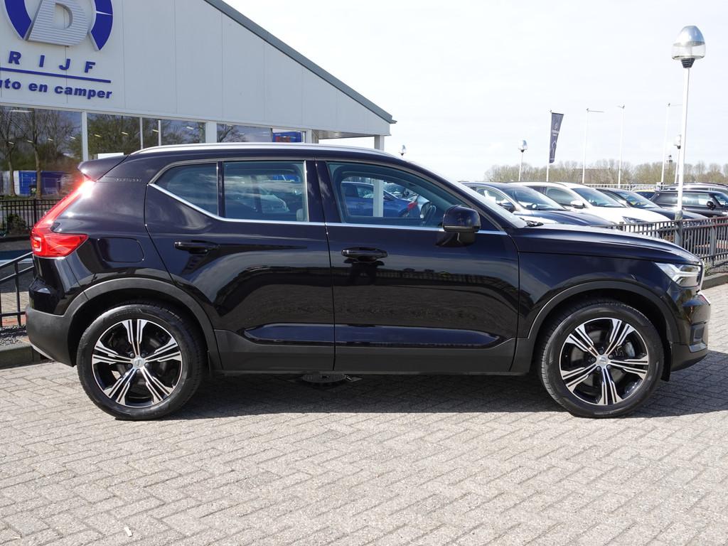 Volvo XC40 1.5 T5 Twin Engine Momentum Pro NAVI | ECC | LMV, Auto's, Stof, Euro 6, Zwart, Bedrijf