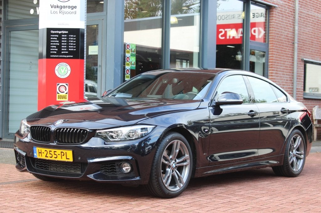 BMW 4-Serie Gran Coupé (F36) 418i 136pk Aut. *Sport Line* |, Auto's, Automaat, 136 pk, Gebruikt, Zwart