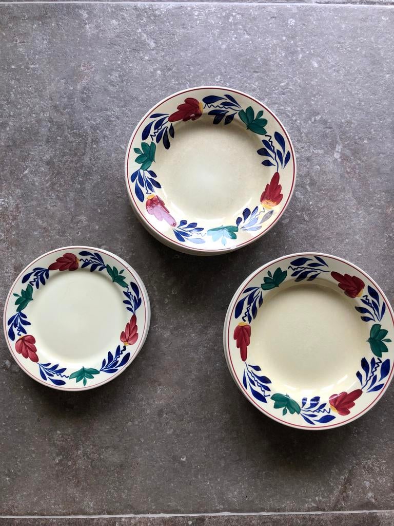 Boerenbont Servies: 5 Kleine en 11 Diepe Borden (Geel), Huis en Inrichting, Keuken | Servies, Ophalen of Verzenden, Gebruikt, Boerenbont