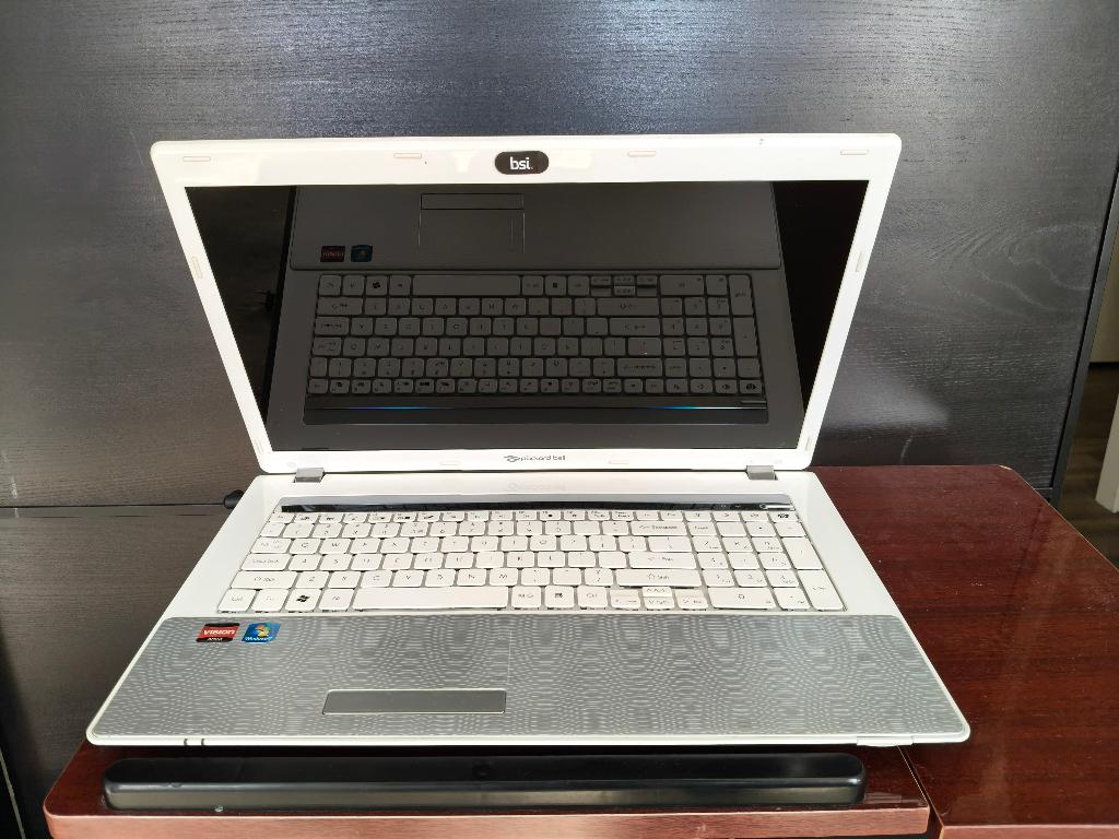 Laptop Packard bell EasyNote LM94, Ophalen, 2 tot 3 Ghz, 8 GB, Zo goed als nieuw