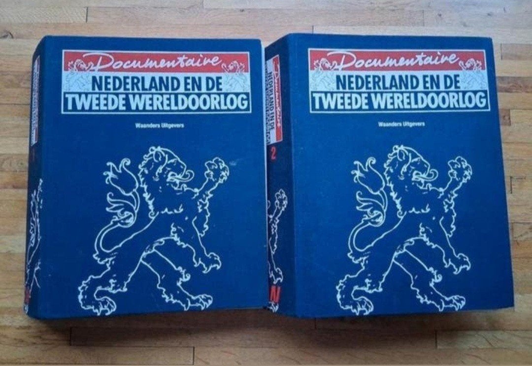 2 delige set Nederland en de Tweede Wereldoorlog 52 delen, Boeken, Oorlog en Militair, Ophalen of Verzenden, Tweede Wereldoorlog