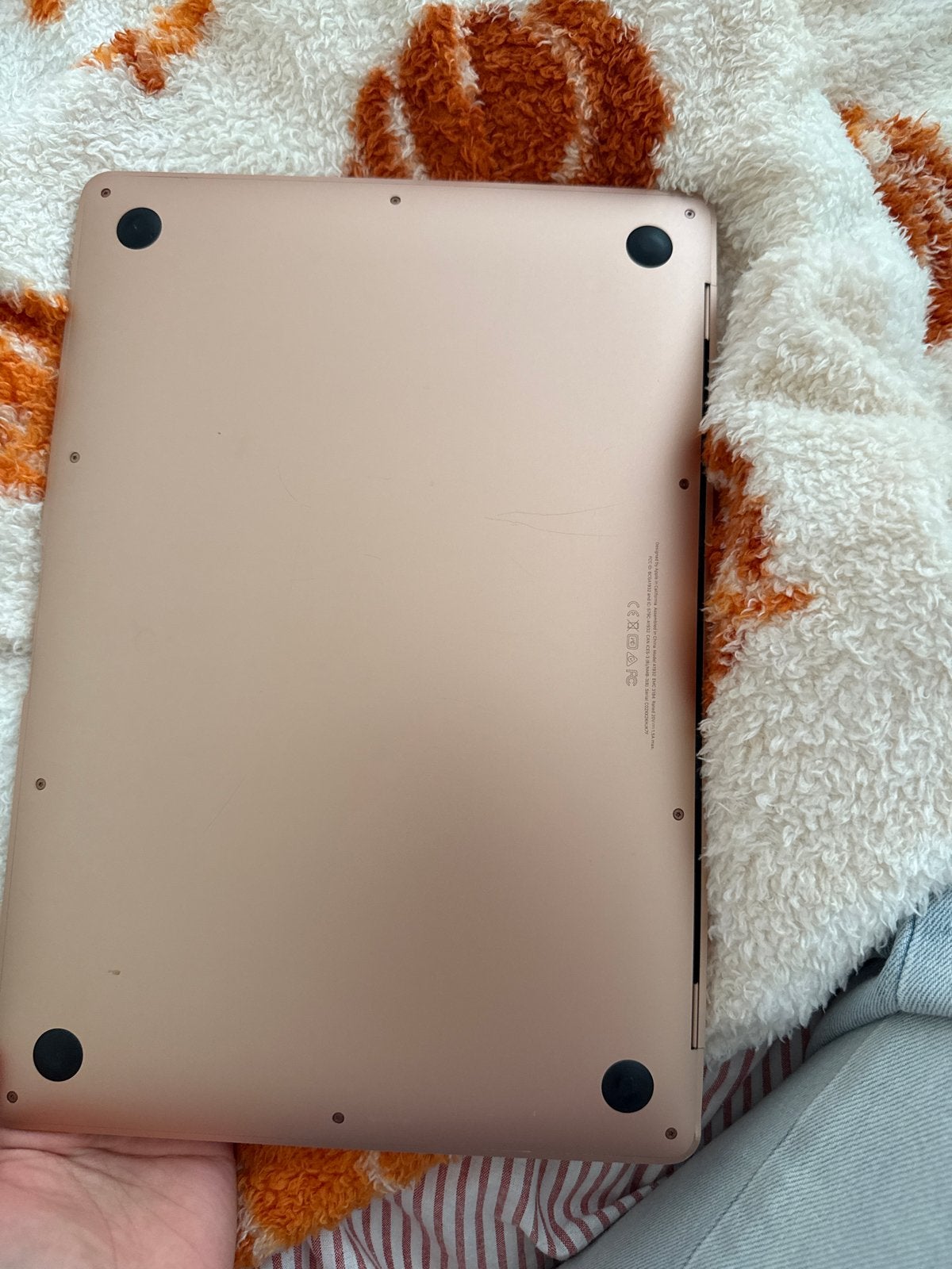 Foto 4 van Apple MacBook Air (Rose Gold) - Goede staat