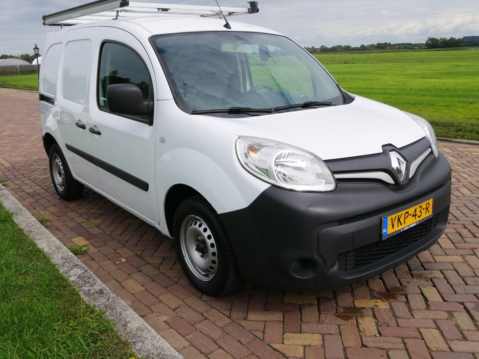 Renault Kangoo 1.5 Blue dCi 80 Comfort | AC | 5299 EX BTW, Voorwielaandrijving, Stof, Gebruikt, 4 cilinders