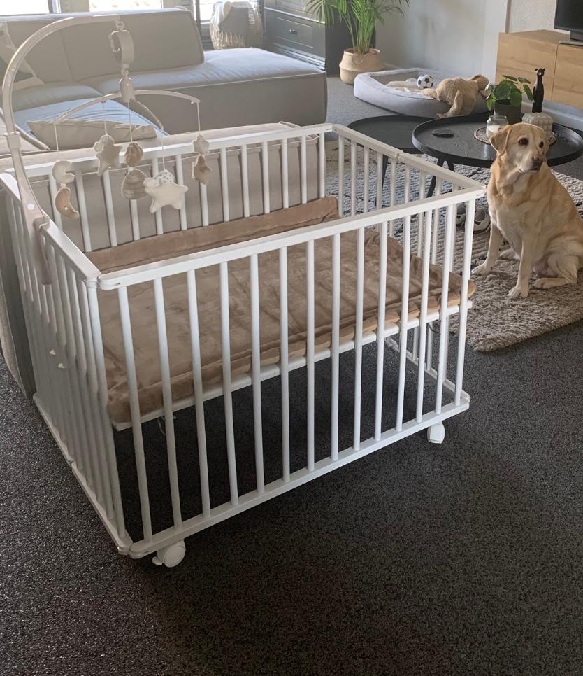 Inklapbare box - Ideaal voor kleine ruimtes of oppasdagen, Kinderen en Baby's, Boxen, Ophalen, Gebruikt, Vierkant, Wieltjes