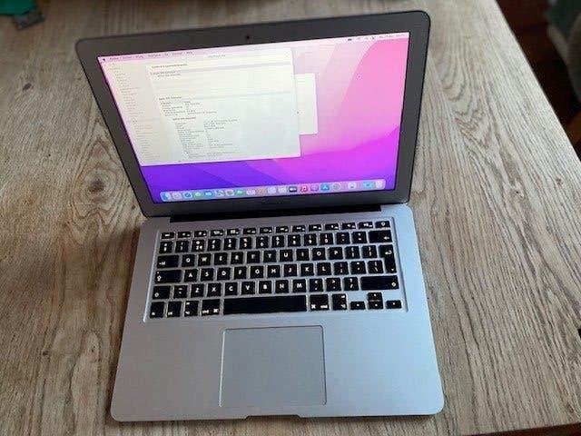 Macbook air A1466, I5 1,8 Mhz, 8 Gb ddr3, 126 GB ssd, Computers en Software, Apple Macbooks, Ophalen, Qwerty, 8 GB, 13 inch