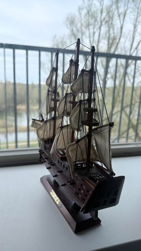 Model schip Croatia, Hobby en Vrije tijd, Modelbouw | Boten en Schepen, Ophalen, Zo goed als nieuw, Overige merken