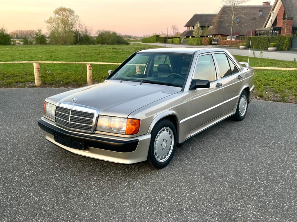 Mercedes-Benz 190E 2.3 16V, Airco, Concourstaat, Cosworth, Auto's, Mercedes-Benz, Achterwielaandrijving, Zwart, 2299 cc, Leder