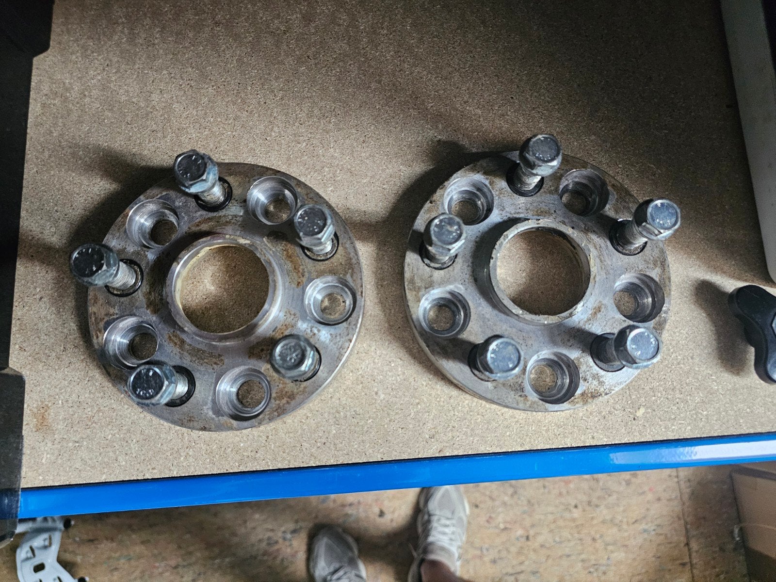 Adapters  20mm 5x112 57.1, Ophalen of Verzenden, Gebruikt