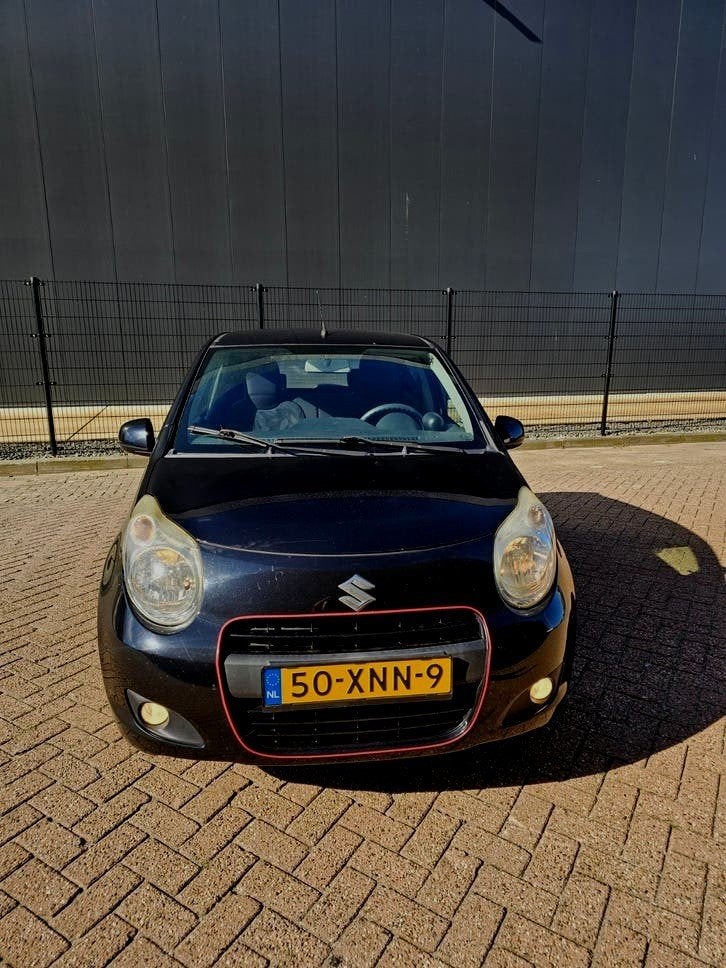 Suzuki Alto 1.0 2012 Zwart, Voorwielaandrijving, 200 kg, 4 stoelen, Origineel Nederlands