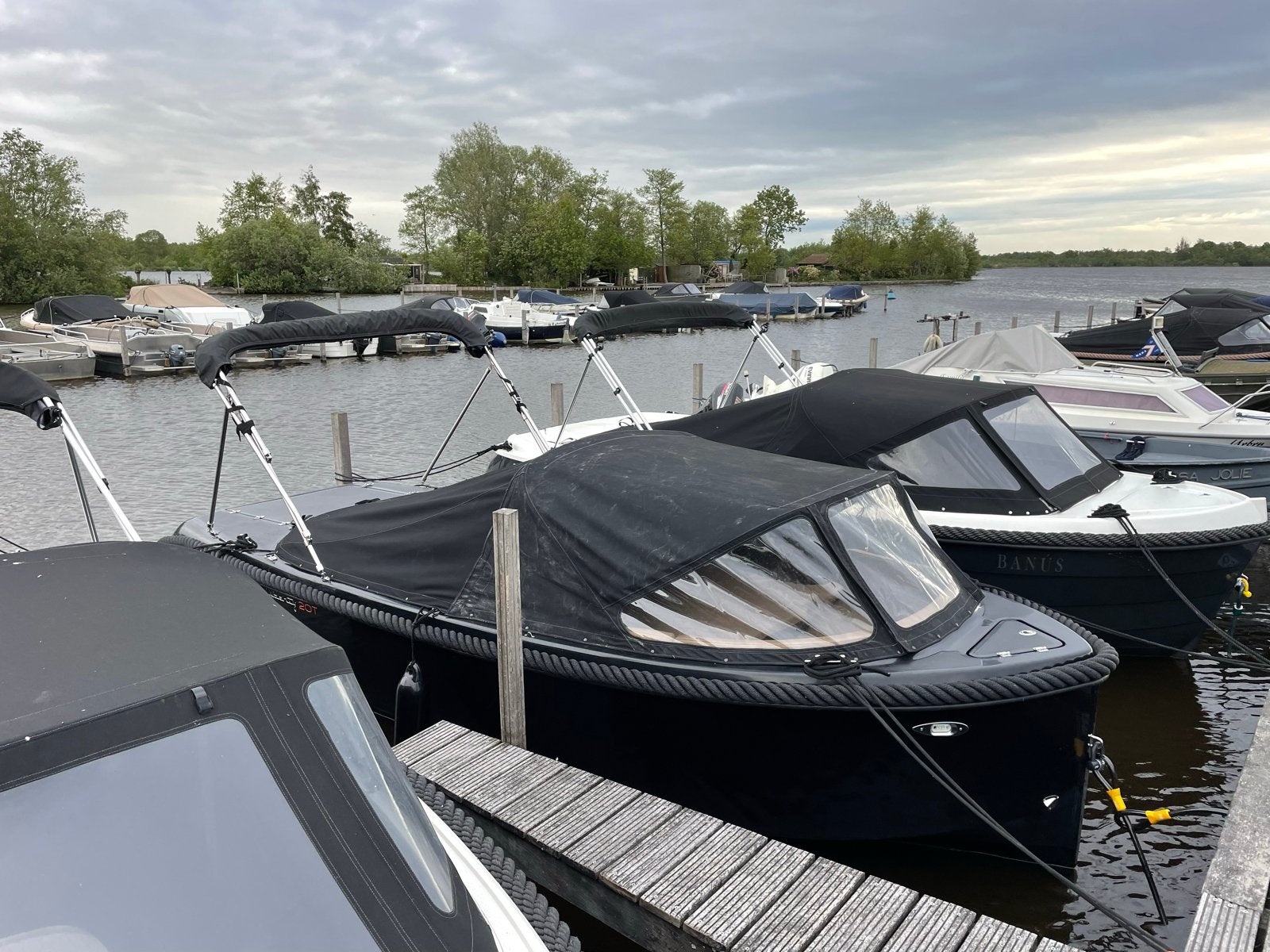 Liberty T20 tender + ligplaats – Suzuki DF30A, vaarklaar, Ophalen, Tender, Gebruikt, Tot 1.00 meter