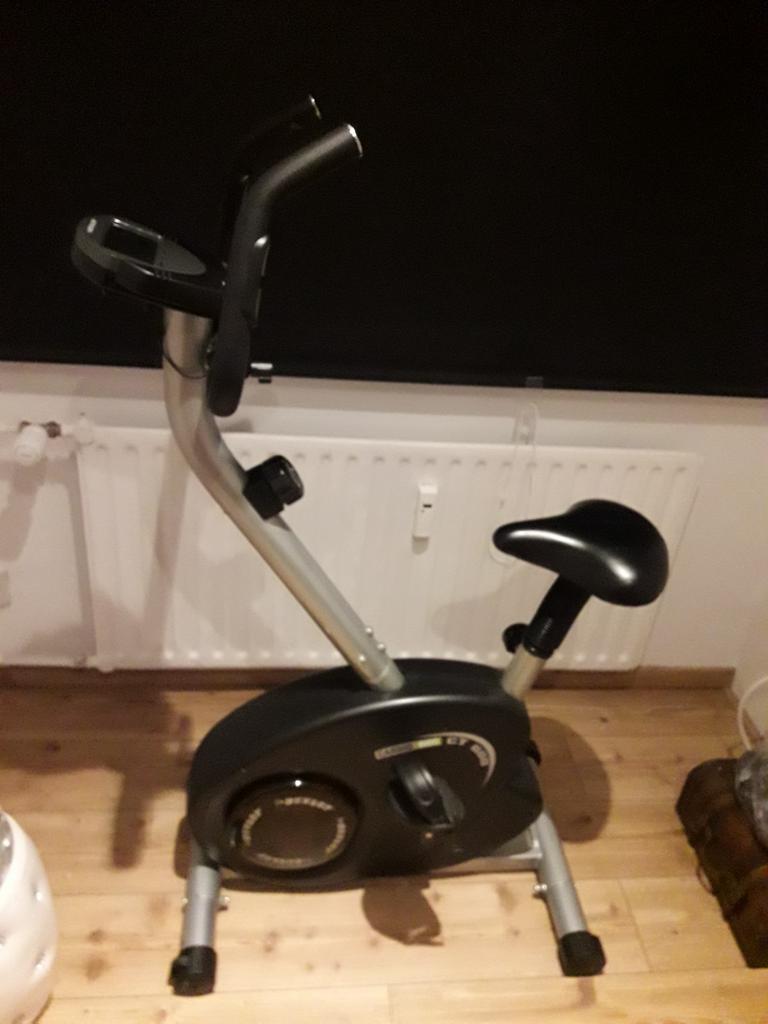 Home trainer, Ophalen of Verzenden, Zo goed als nieuw, Hometrainer