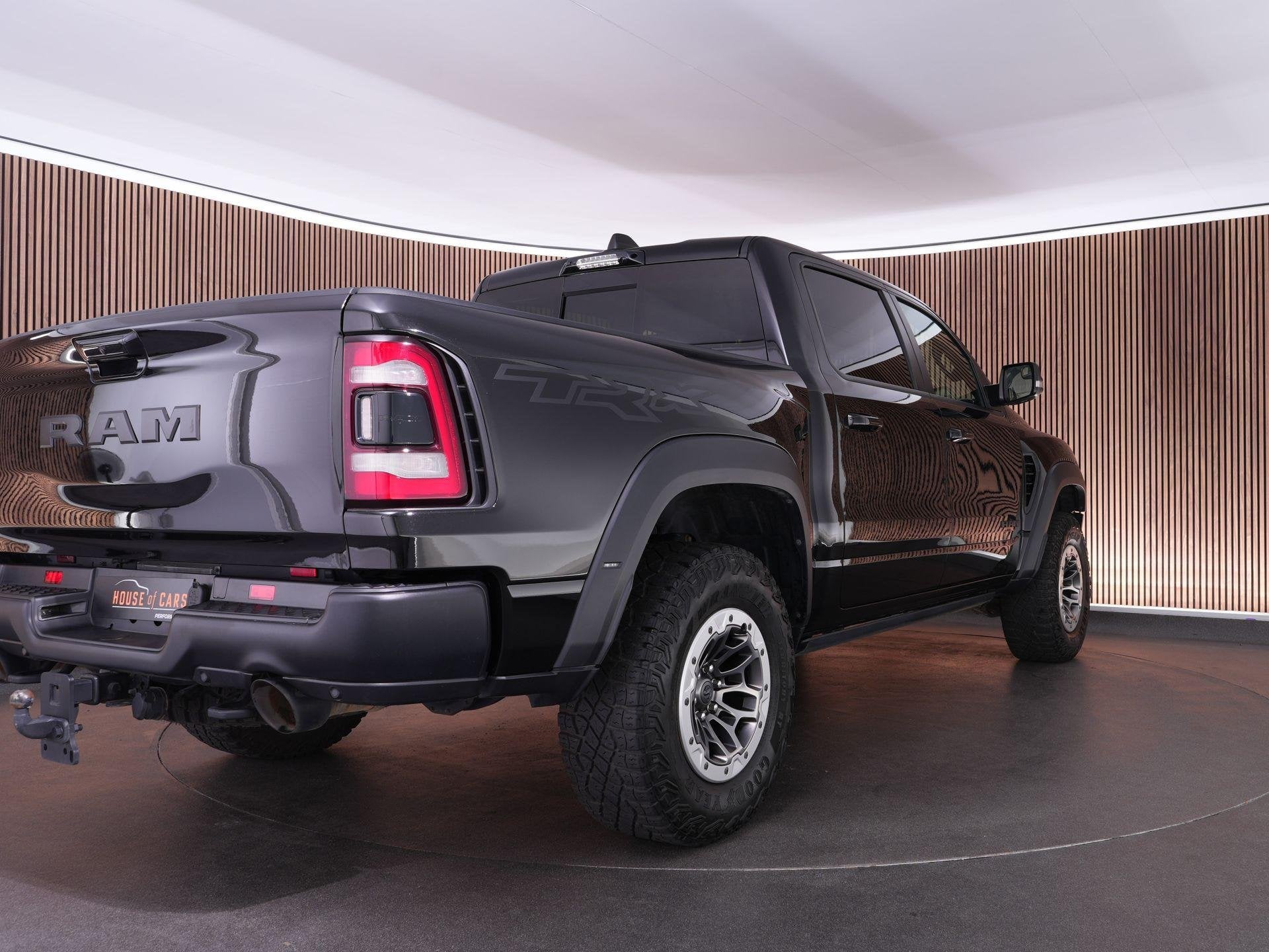 Dodge Ram 1500 TRX crew cab 6.2 711pk Supercharged HEMI V8 S, Automaat, Gebruikt, Leder, RAM 1500