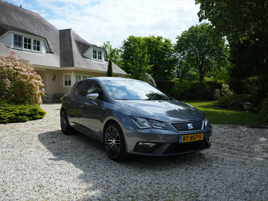 Seat Leon 1.0 Ecotsi 115PK 2018, Voorwielaandrijving, Stof, Leon, Origineel Nederlands