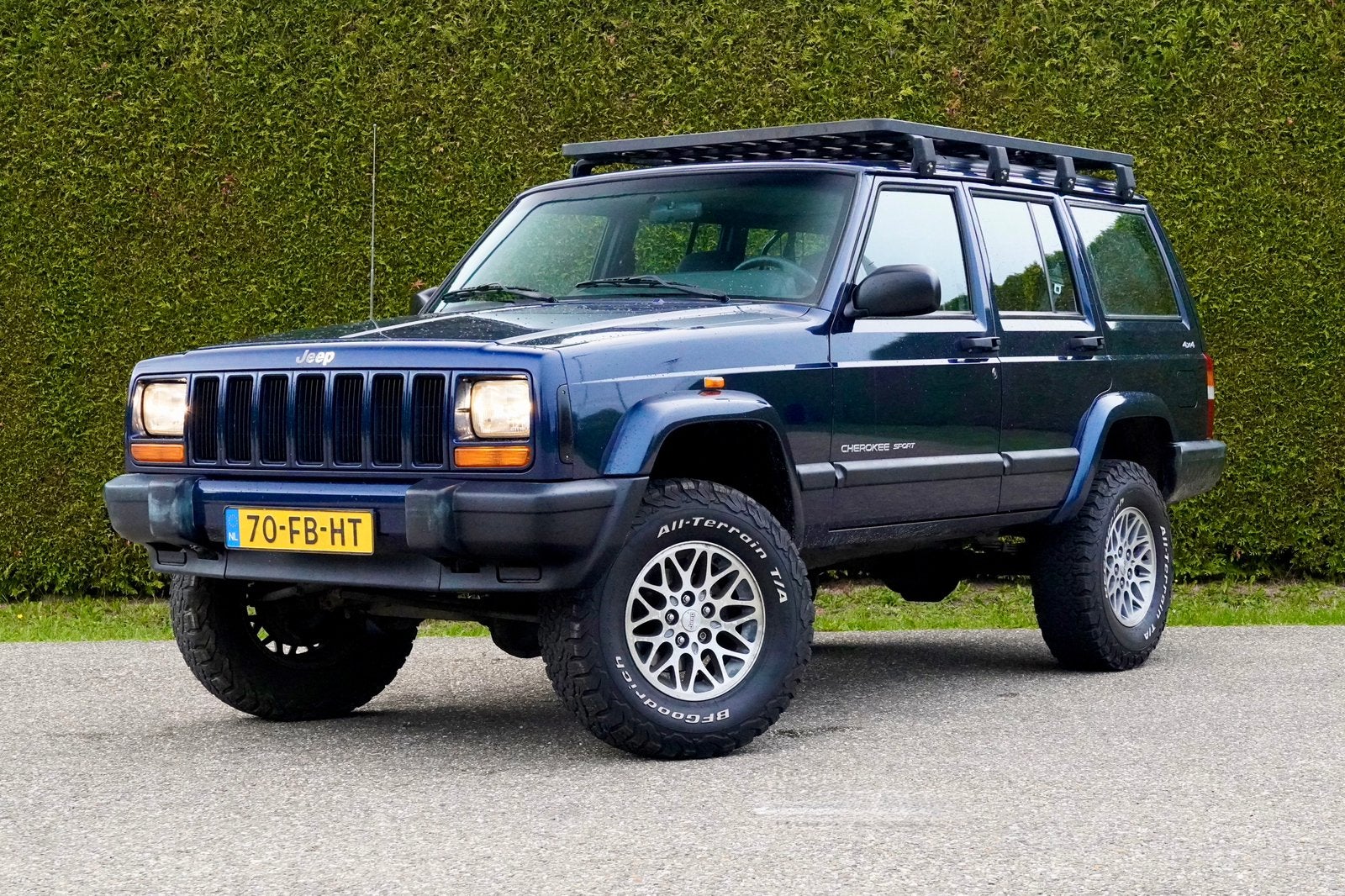 Jeep Cherokee 2.5 I 2000 Blauw, Auto's, Stof, 4 cilinders, Blauw, Origineel Nederlands