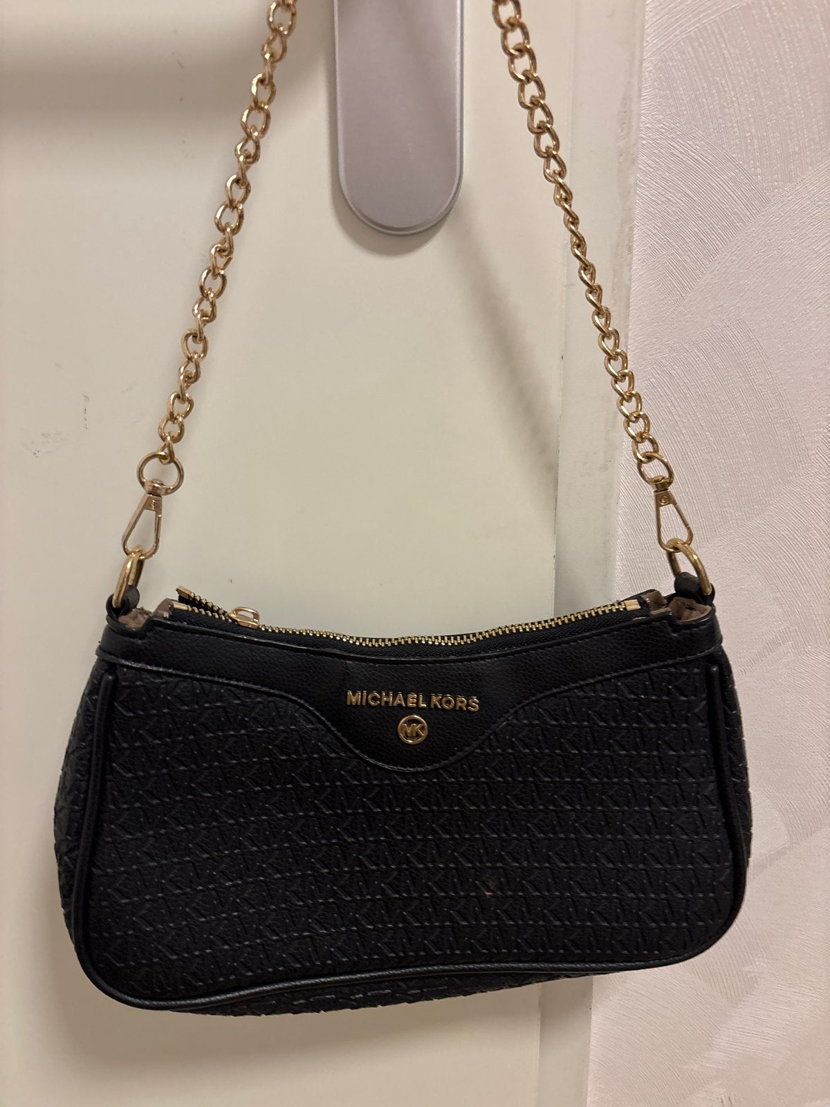Michael Kors schoudertasje, Ophalen of Verzenden, Gebruikt, Zwart, Schoudertasje