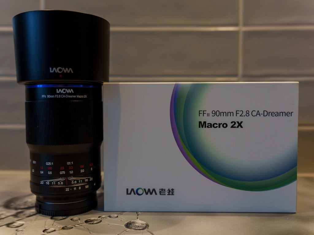 Laowa 90mm f2/8 2x Ultra  Macro, 90 mm, Ophalen of Verzenden, Zo goed als nieuw, Macrolens