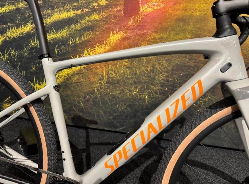 Nieuwe Specialized Diverge4 Comp gravelbike met Sram AXS, Fietsen en Brommers, Fietsen | Racefietsen, Overige merken, Carbon, Nieuw