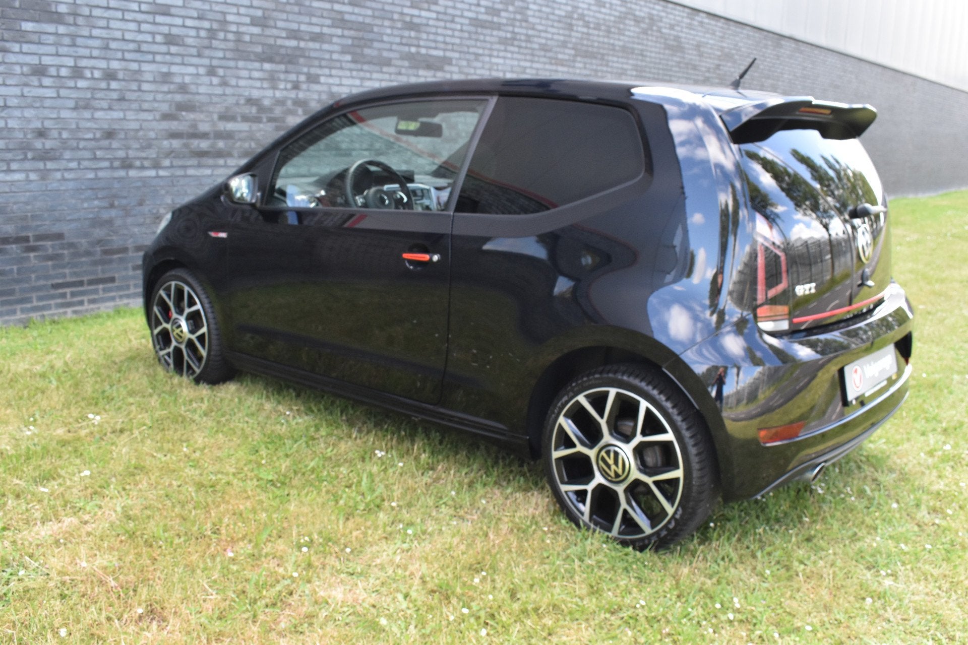 Volkswagen up! 1.0 TSI GTI Camera (bj 2020), Auto's, Volkswagen, Voorwielaandrijving, 12 maanden, Gebruikt, Up!