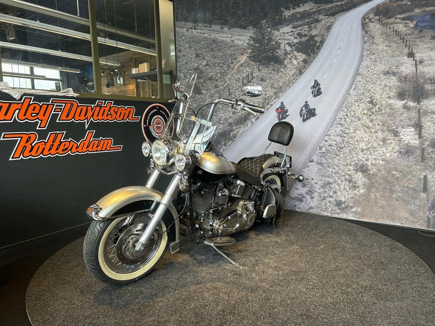 Harley-Davidson FLSTCI HERITAGE SOFTAIL CLASSI (bj 2003), Laan van Vredenoord 33
2289 DA  RIJSWIJK, NL, Bedrijf, Meer dan 35 kW