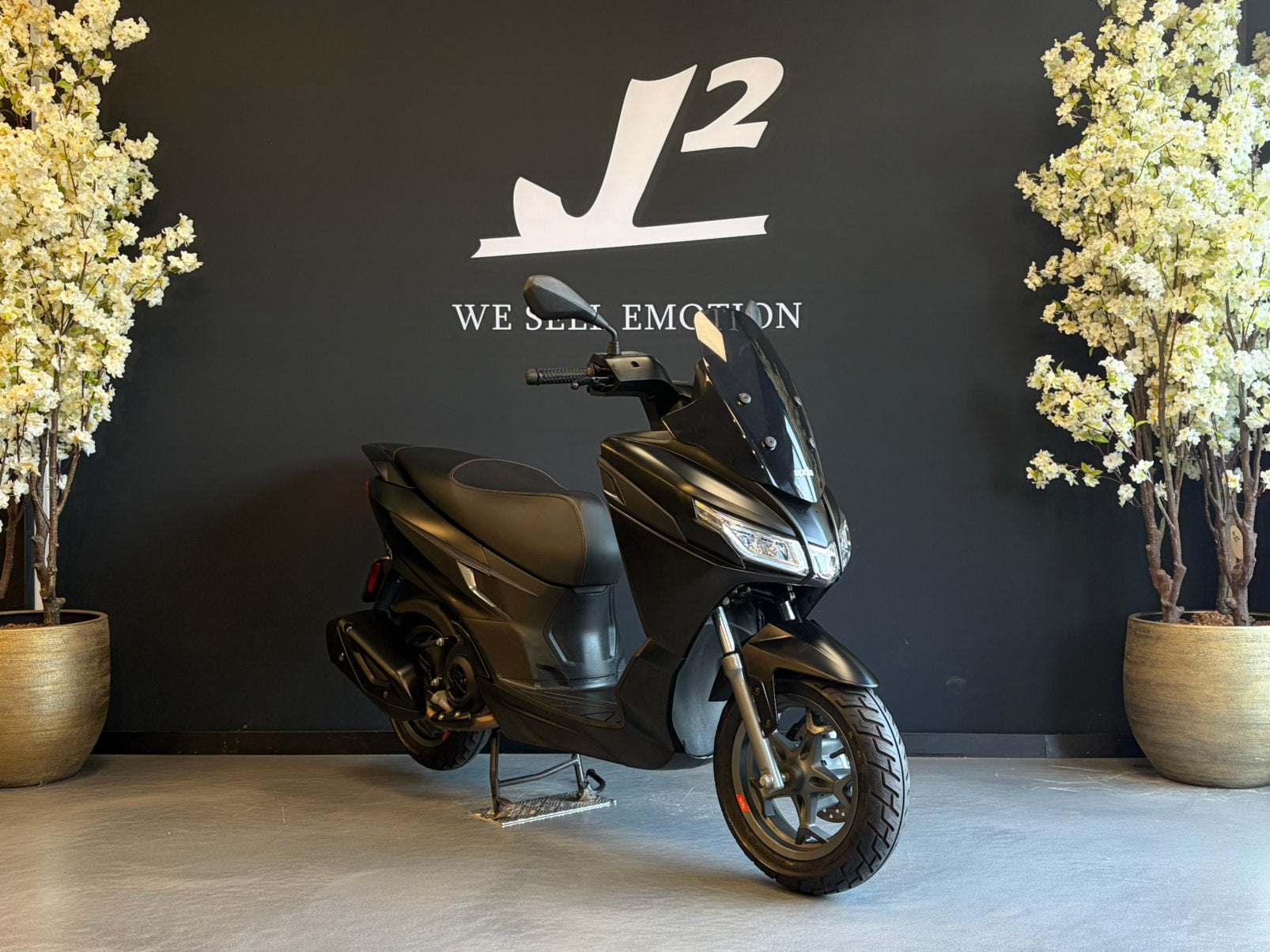 Aprilia SXR 50 | Brom | Mat Zwart | 2024 | 4429 km | 1 eig, Overige modellen, ., Maximaal 45 km/u, Ophalen of Verzenden