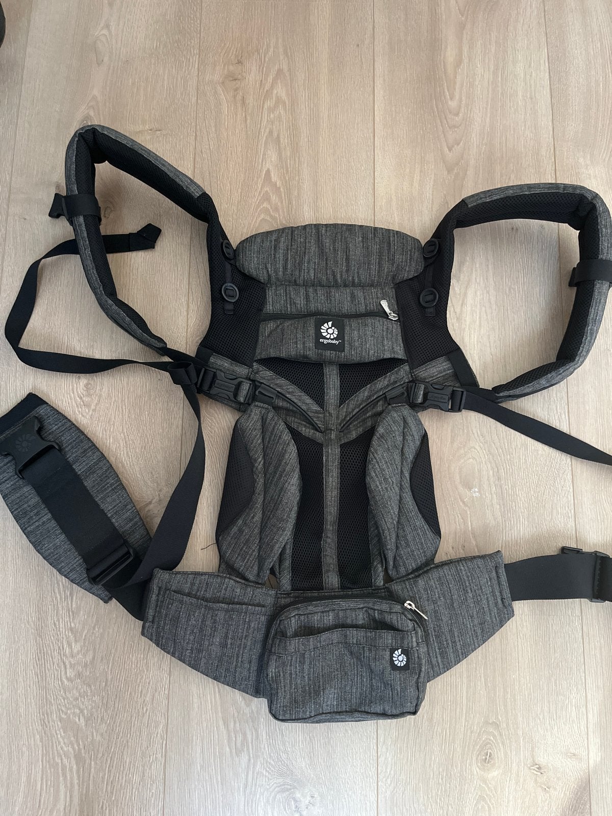 Nieuwe Ergobaby draagzak, buik- en rugdrager tot 3 jaar, Kinderen en Baby's, Babydragers en Draagdoeken, Buik of Rug, Nieuw, Draagzak