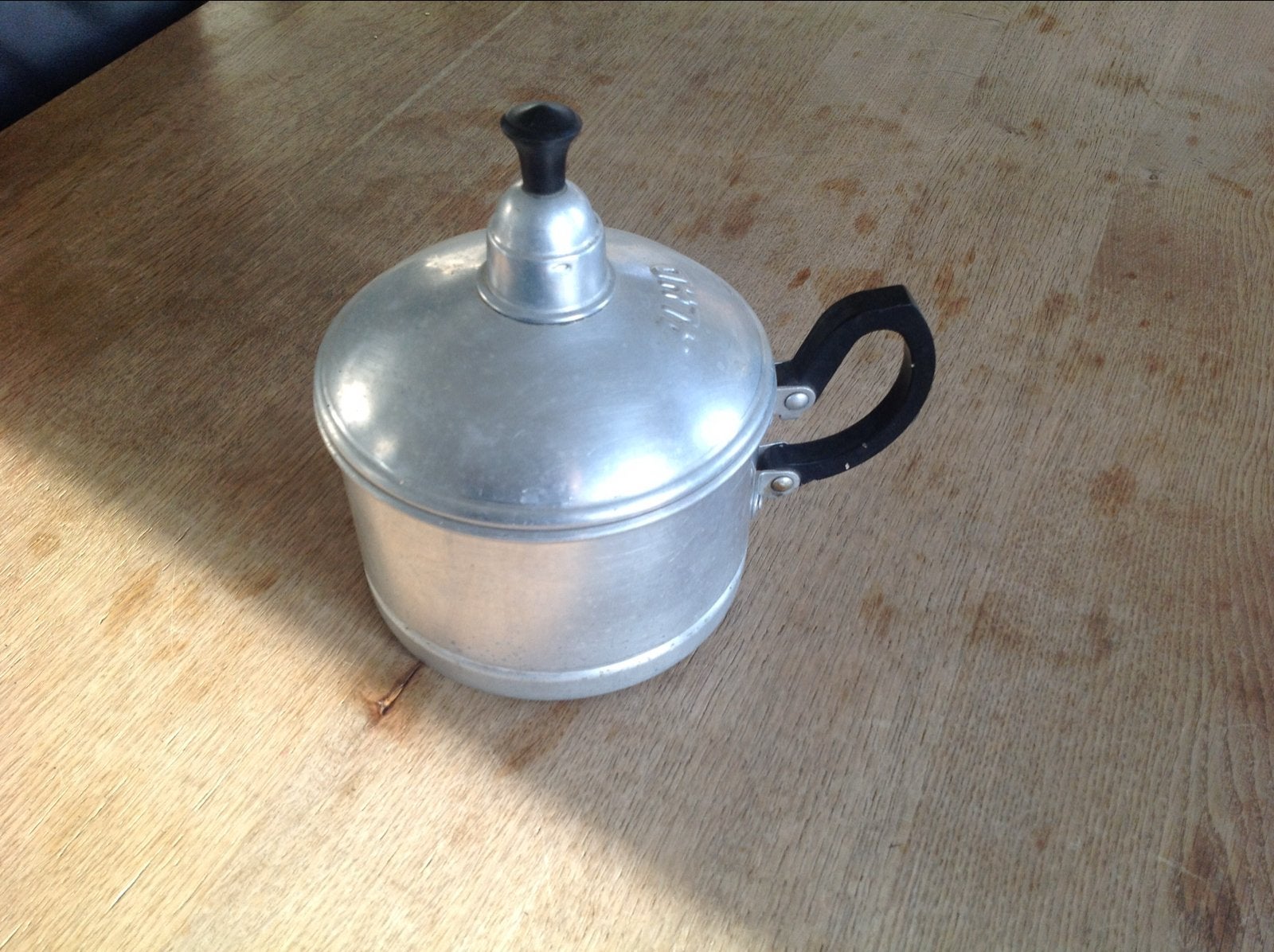 Vintage ALHO aluminium eierkoker / stoompan, Ophalen, Gebruikt