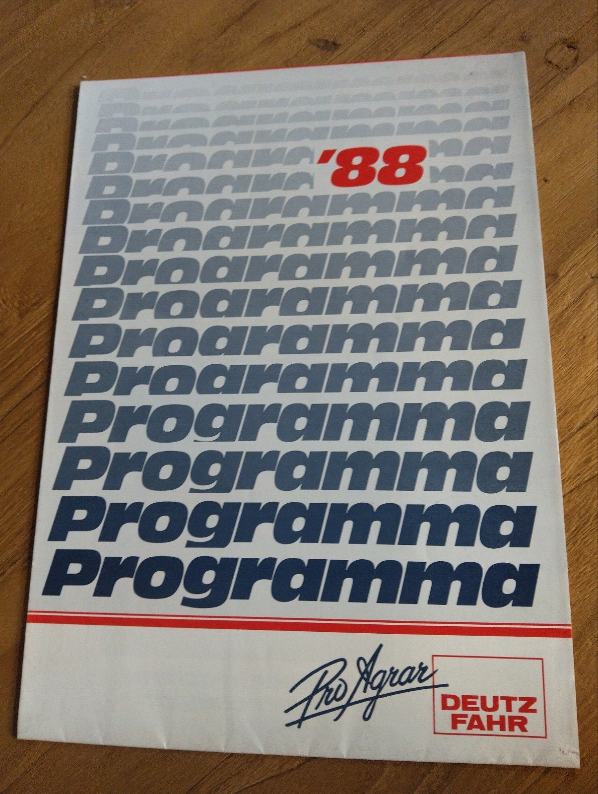 Deutz Fahr programma folder uit 88, Boeken, Ophalen of Verzenden, Zo goed als nieuw