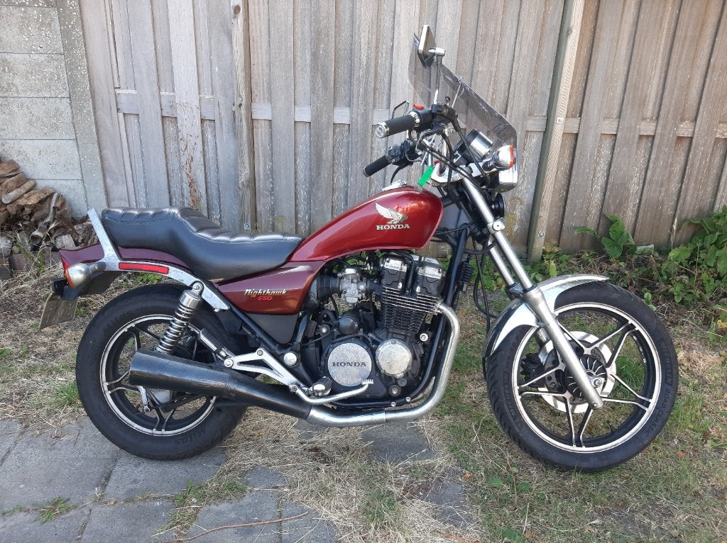 Honda nighthawk Honda CBX 550 SC 1983 wegenbelastingvrij, Motoren, Pascalstraat 6 1704 RD Heerhugowaard, 4 cilinders, Chopper