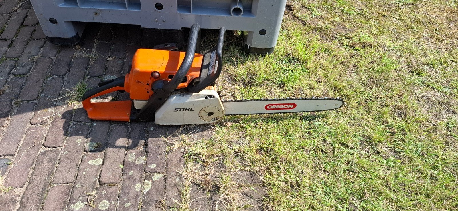 Stihl MS 250 C Benzine Kettingzaag (Draaiend / ErgoStart), Ophalen, Gebruikt, Overige soorten, Stihl