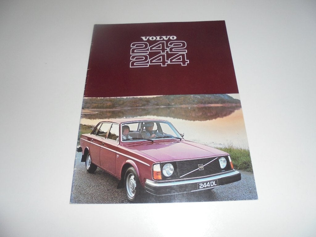 brochure Volvo 242/244  1977, Ophalen of Verzenden, Zo goed als nieuw, Volvo
