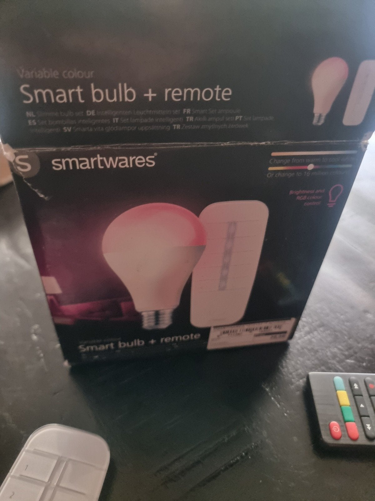 Smartwares Smart Bulb + Afstandsbediening (2 stuks), Ophalen of Verzenden, Nieuw, Modern, Smart Home