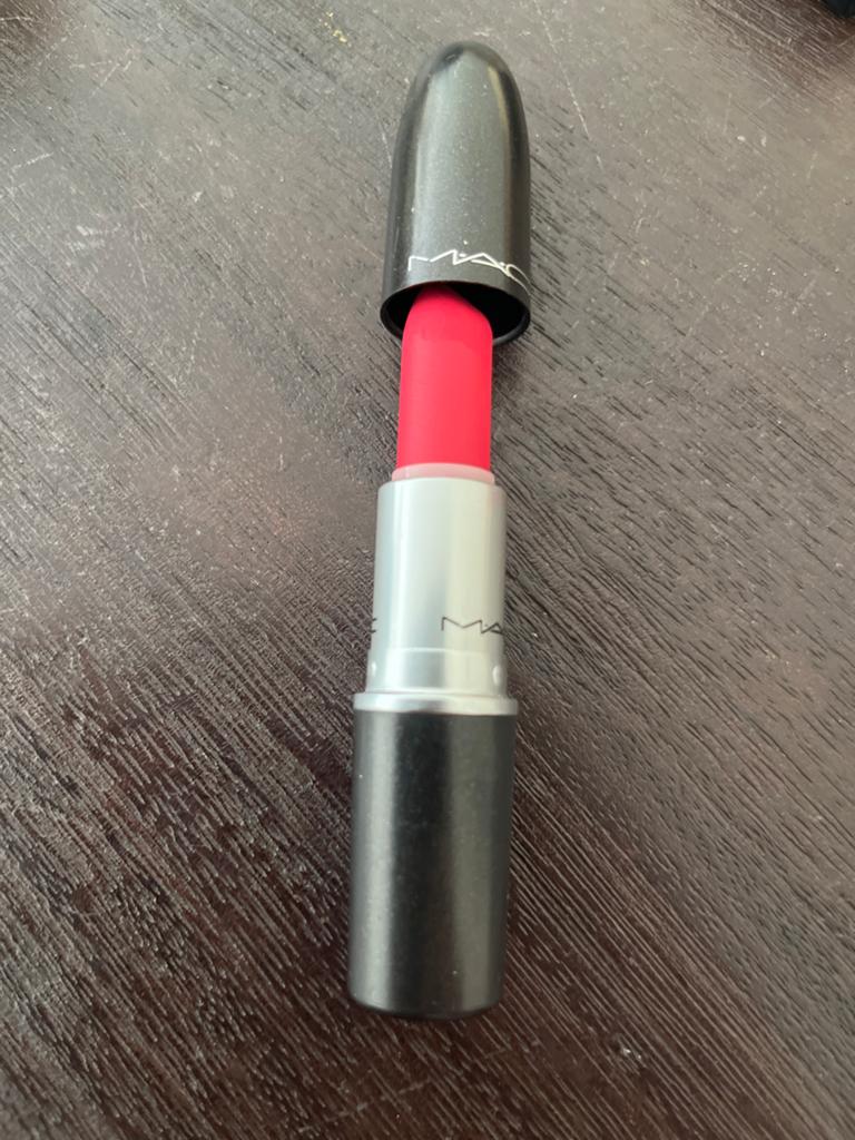 MAC Retro Matte Lipstick - Relentlessly Red, Lippen, Ophalen of Verzenden, Zo goed als nieuw, Make-up