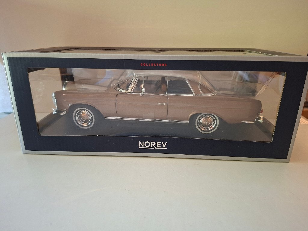 Mercedes Benz 250SE Coupé  -  1969, Ophalen of Verzenden, Zo goed als nieuw, Auto, Norev