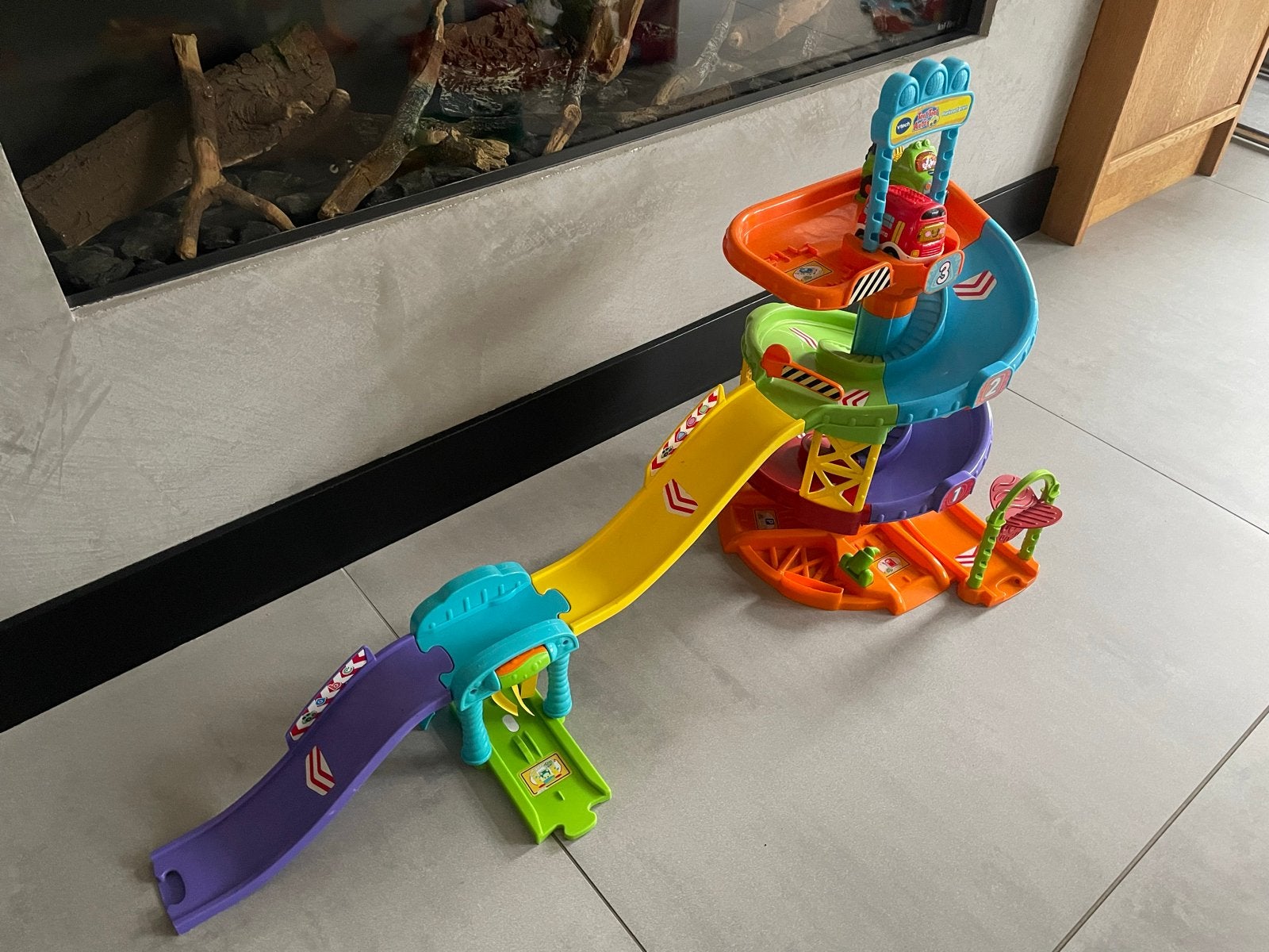 VTech Toet Toet Auto's Garage Speelset met 2 Auto's, Ophalen, Gebruikt