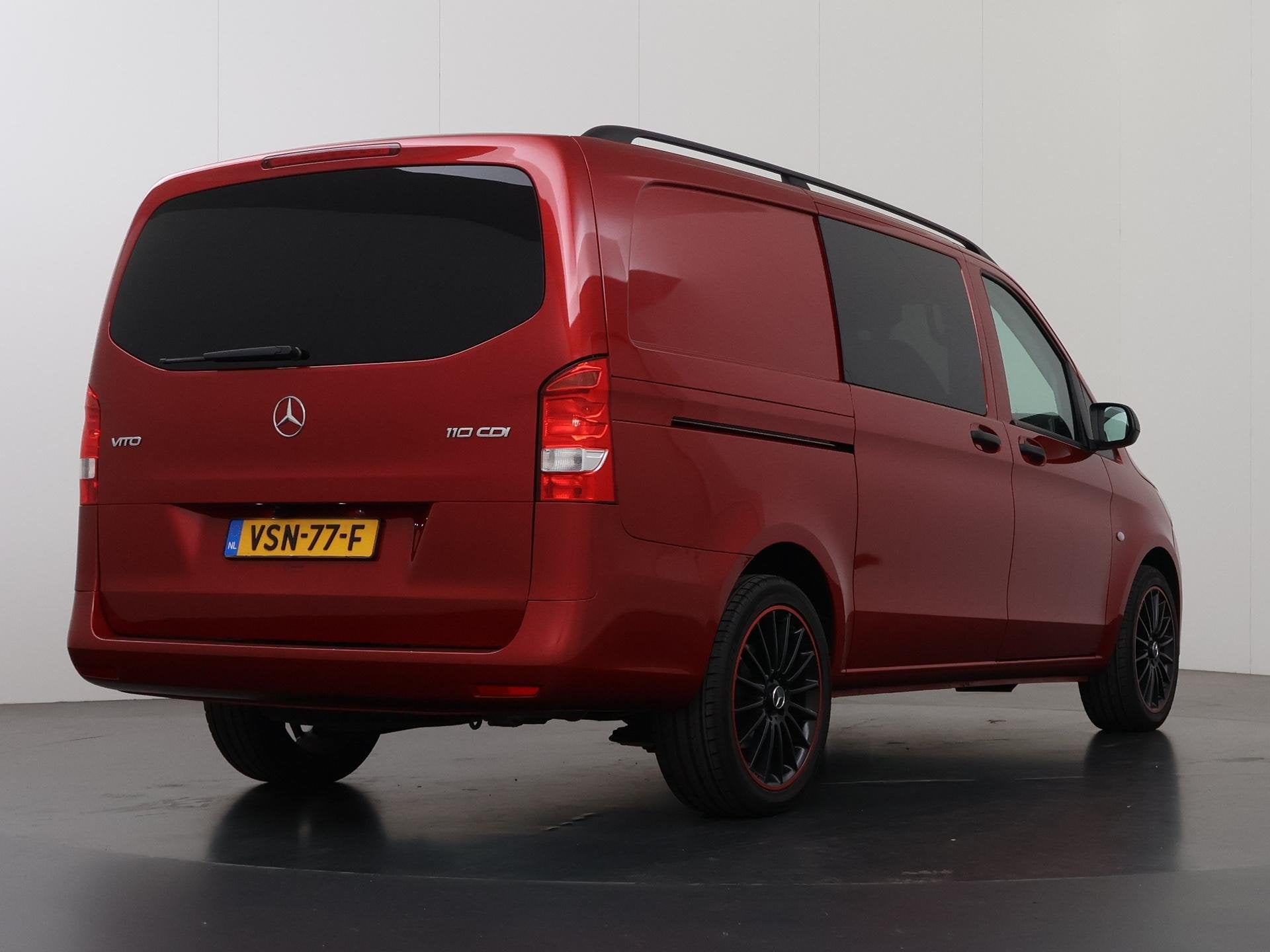 Mercedes-Benz Vito 110 CDI | L2 | DUBBEL CABINE | NAVIGATIE, Auto's, Bestelauto's, Gebruikt, 4 cilinders, 2000 kg, Bedrijf