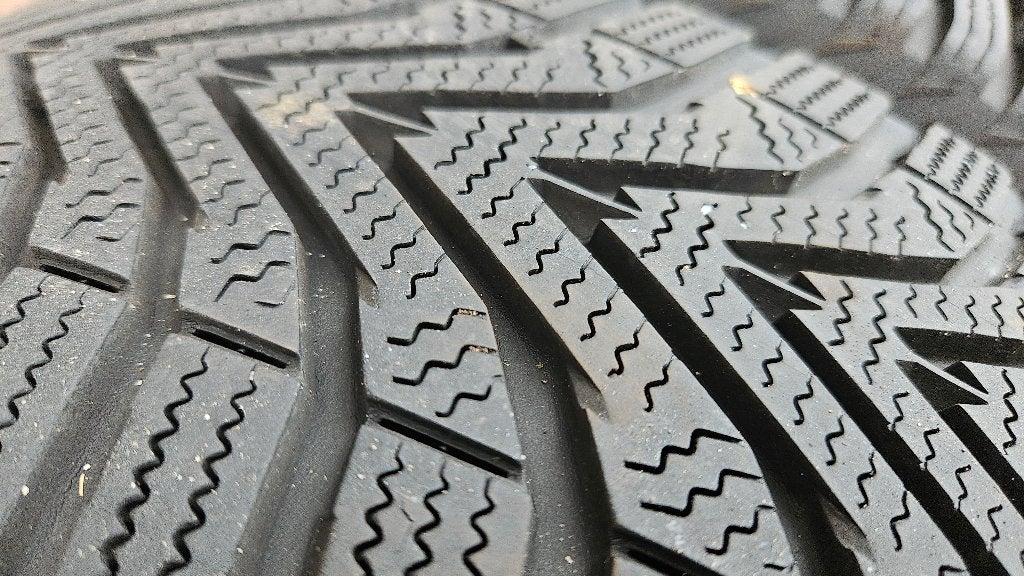 Stalen winterwielen renault clio 7mm steek 4x100 naaf60,1, Ophalen, Gebruikt, Renault