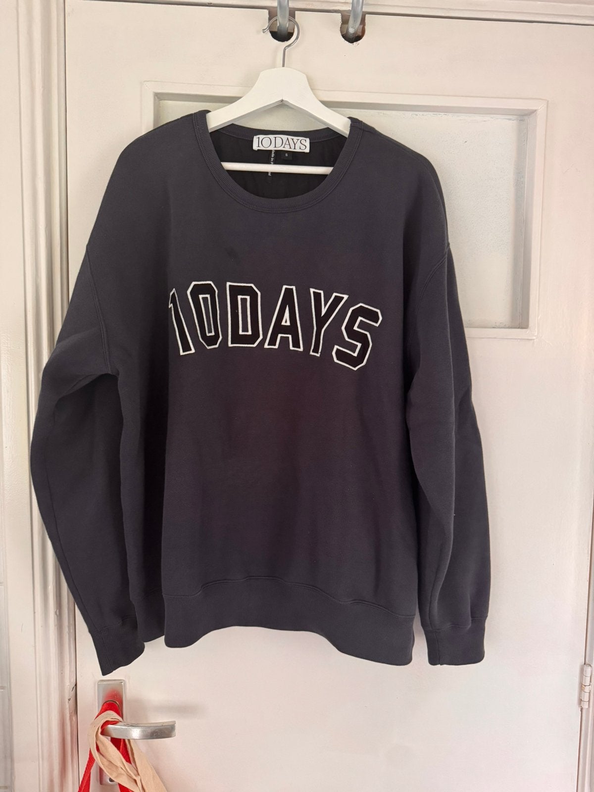 10days sweater met logo, donkerblauw, oversized, maat S, Ophalen of Verzenden, Zo goed als nieuw, Blauw
