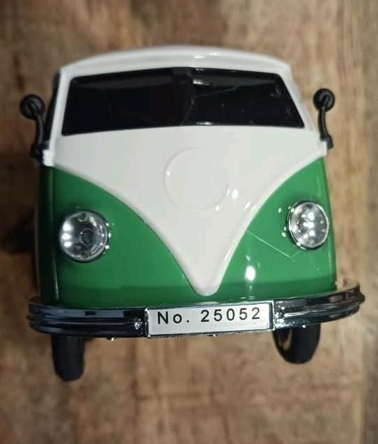 Die-Cast Minibus Model VW Bus T1 Groen/Wit - Schaal 1:24, Ophalen of Verzenden, Zo goed als nieuw