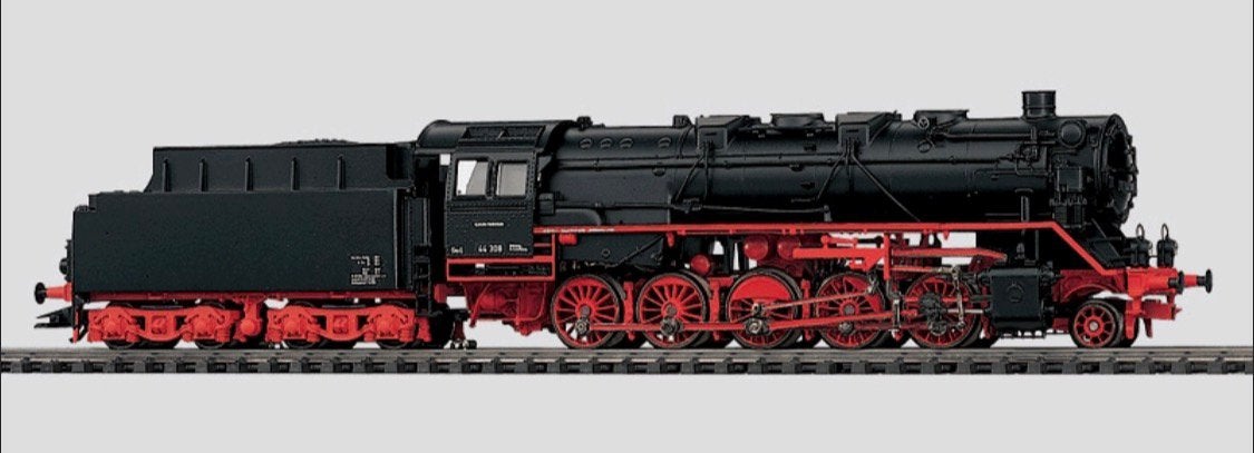 Marklin 37884 BR44 Nieuwstaat, Wisselstroom, Locomotief, Ophalen of Verzenden, Zo goed als nieuw